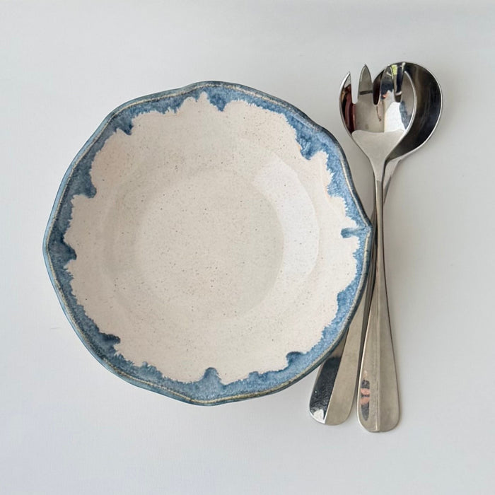 Serving bowl medium - blue rim